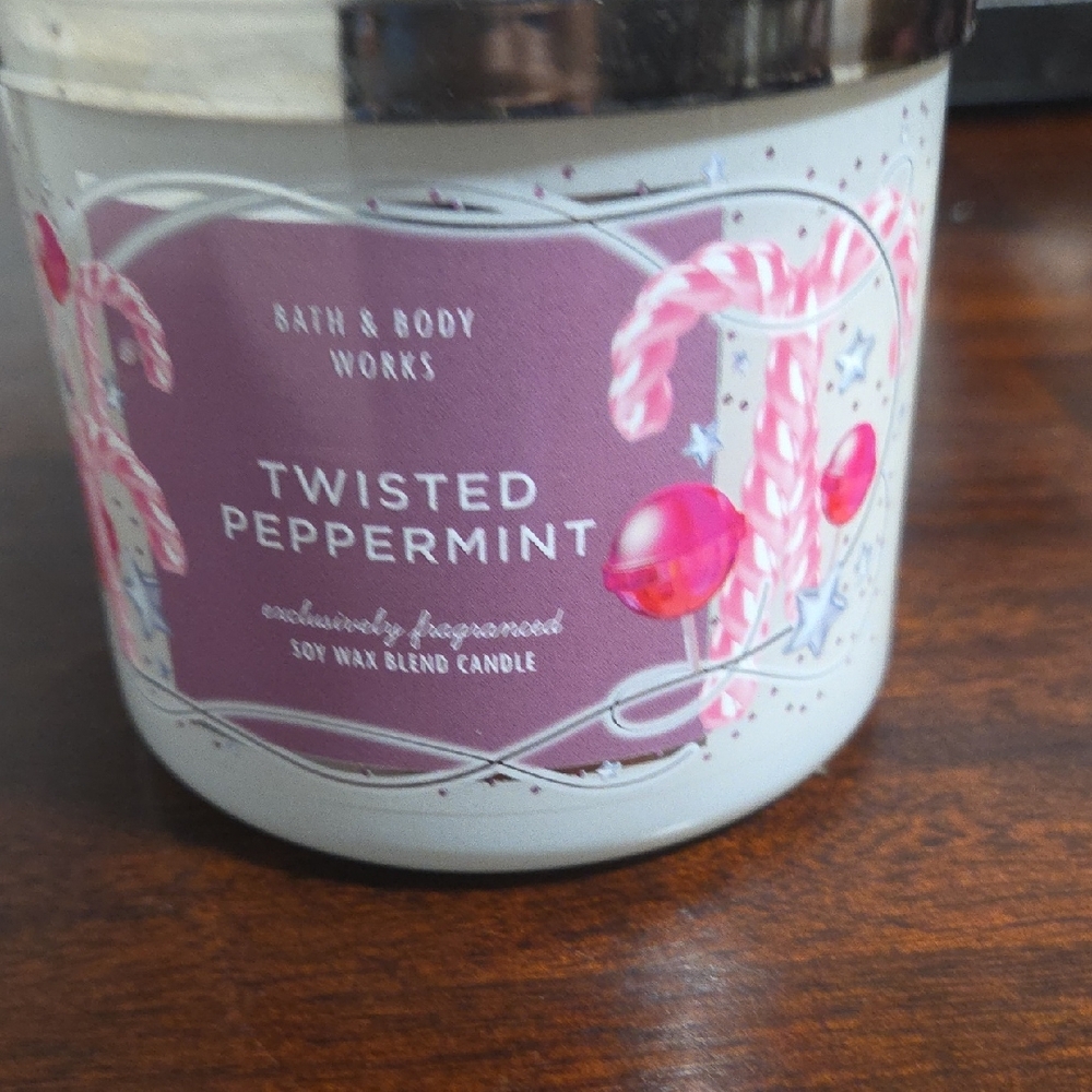 Bath & Body Works White Peppermint Body Care Candle